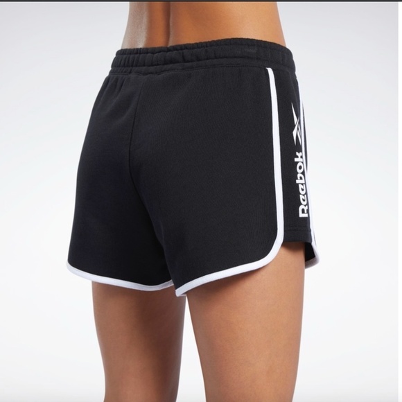 NWT REEBOK CLASSICS LINEAR  SHORTS - XS - Picture 2 of 10
